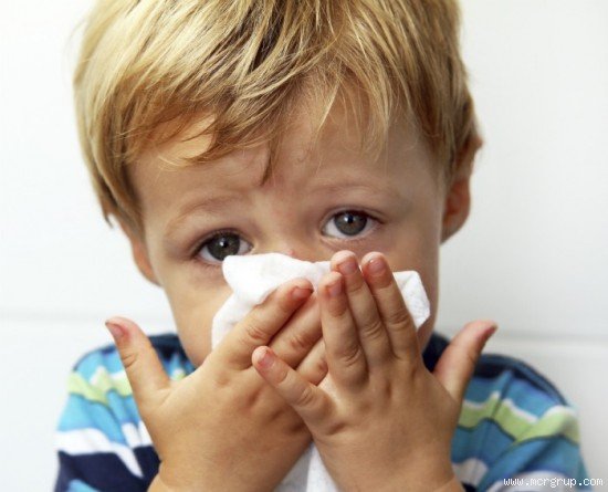 Alerjik nezle(rinit) / saman nezlesi nedir ? Nasıl tanı konur ? Nasıl tedavi edilir ?