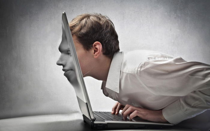 ÇAĞIN EN BULAŞICI HASTALIĞI : FOMO