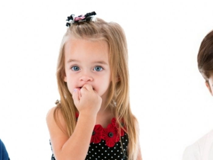 ÇOCUKLAR NEDEN TIRNAK YER?