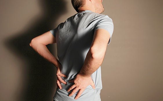 Her bel ağrısı ameliyat gerektirmez
