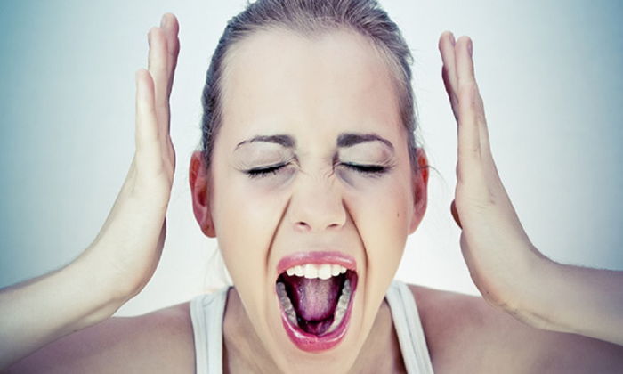 PANİK ATAK – PANİK BOZUKLUK