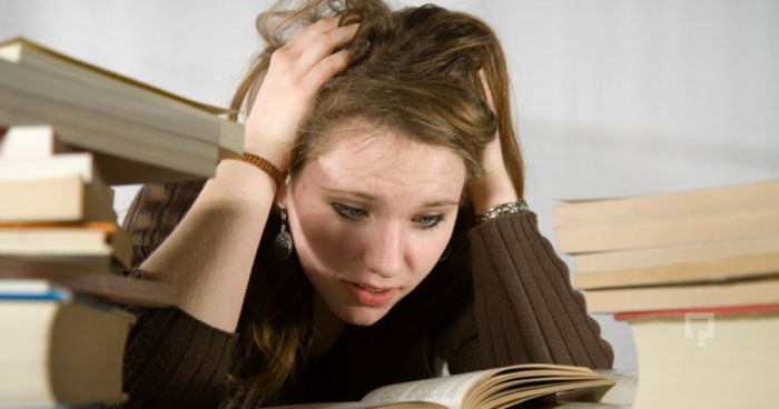 Gelecek Kaygısı / Sonsuz Kontrolcülük ve Tanrının Rolünü Çalmak