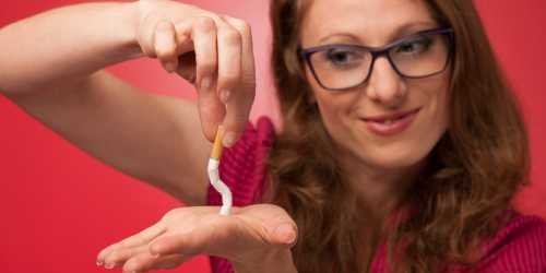 Sigara bırakmada hangi yöntem daha etkili: azaltarak bırakmak mı, birden bırakmak mı?