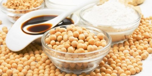 Soya tüketmenin akciğer kanserli kadınlarda yararlı olduğu söyleniyor